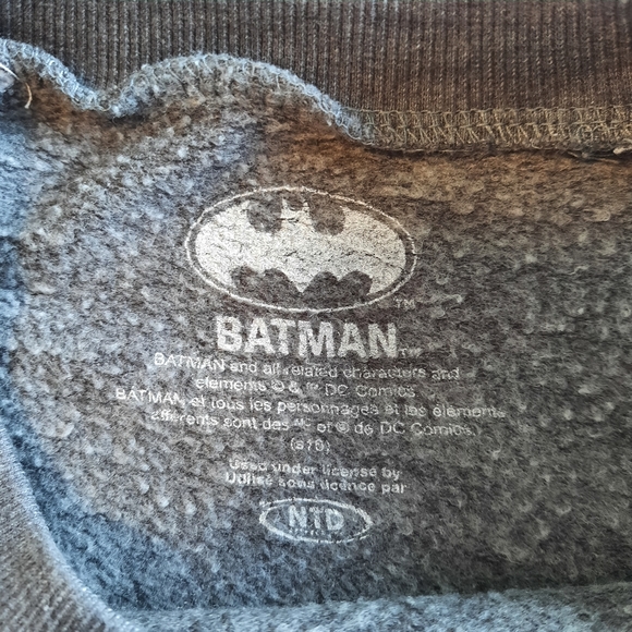 Batman sweatshirt | boy size 16 - Picture 3 of 4